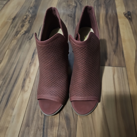 Soda Caster Ankle Boots Chunky Heel Faux Leather Open Toe 7.5 - Picture 3 of 7